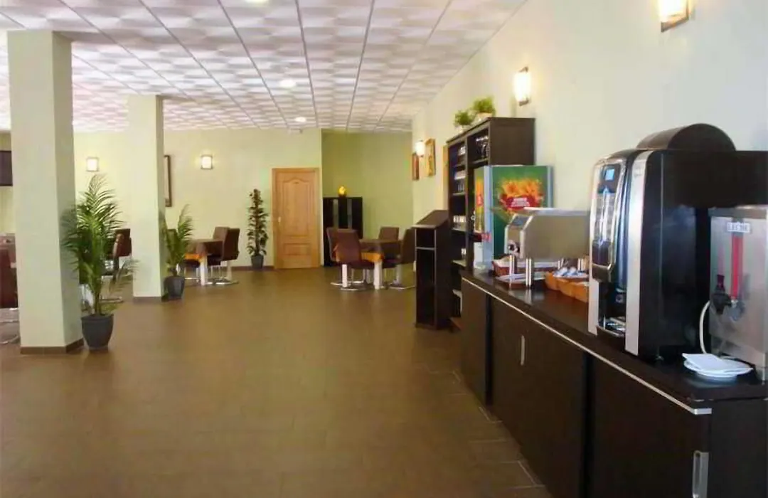 Hotel Valdemoro-1